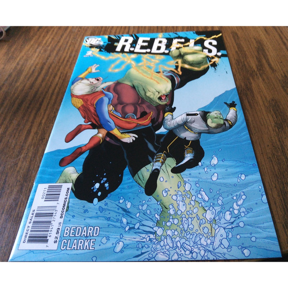 R.E.B.E.L.S. #2 (May 2009 DC Comics) - Picture 1 of 3